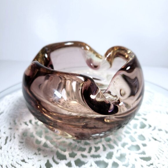 Art Glass Bowl Purple and Amber Rolled Edge Mid Century Home Decor - Picture 4 of 11